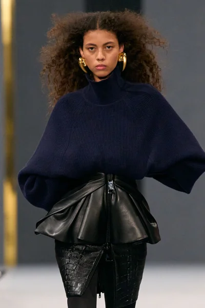 Look 111